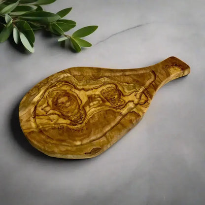 Olivenholz Schneidebrett mit Saftrille & Griff